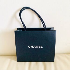 CHANEL Classic Matte Black shopping tote bag paper new never used authentic